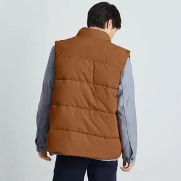 Perfect Condition EVERLANE ReNew Puffer Vest in Rust (XS) - Picture 2 of 7